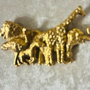 Wildlife Gold Brooch